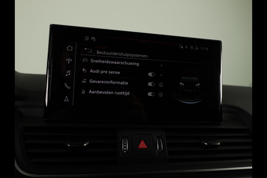 Audi Q5 50 TFSI e S edition 299 pk S-tronic | Navigatie | Parkeersensoren | Achteruitrijcamera | Autom. airco (3 zones) |