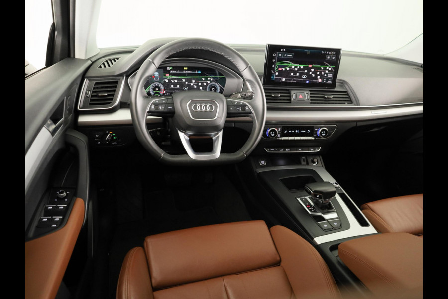 Audi Q5 50 TFSI e S edition 299 pk S-tronic | Navigatie | Parkeersensoren | Achteruitrijcamera | Autom. airco (3 zones) |