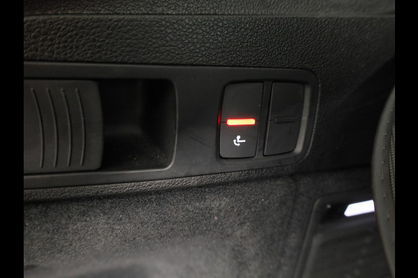 Audi Q5 50 TFSI e S edition 299 pk S-tronic | Navigatie | Parkeersensoren | Achteruitrijcamera | Autom. airco (3 zones) |