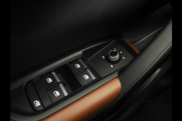 Audi Q5 50 TFSI e S edition 299 pk S-tronic | Navigatie | Parkeersensoren | Achteruitrijcamera | Autom. airco (3 zones) |