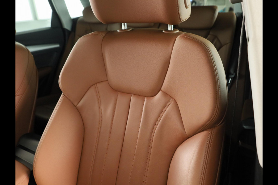 Audi Q5 50 TFSI e S edition 299 pk S-tronic | Navigatie | Parkeersensoren | Achteruitrijcamera | Autom. airco (3 zones) |