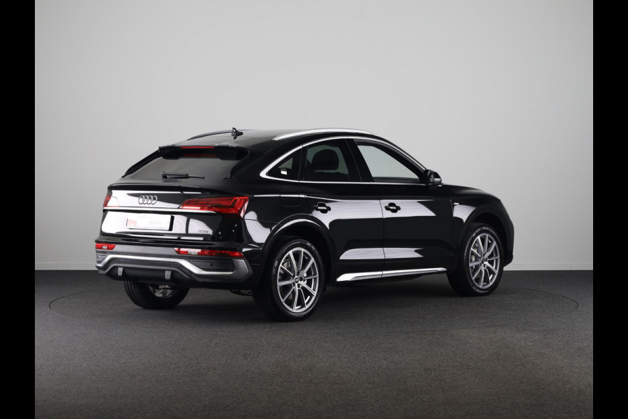 Audi Q5 Sportback 50 TFSI e S edition 299pk | Navigatie | Adaptieve cruise controle | Trekhaak | 20 inch Audi Sport velgen | Parkeercamera