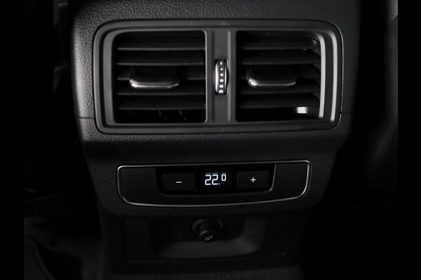Audi Q5 Sportback 50 TFSI e S edition 299pk | Navigatie | Adaptieve cruise controle | Trekhaak | 20 inch Audi Sport velgen | Parkeercamera
