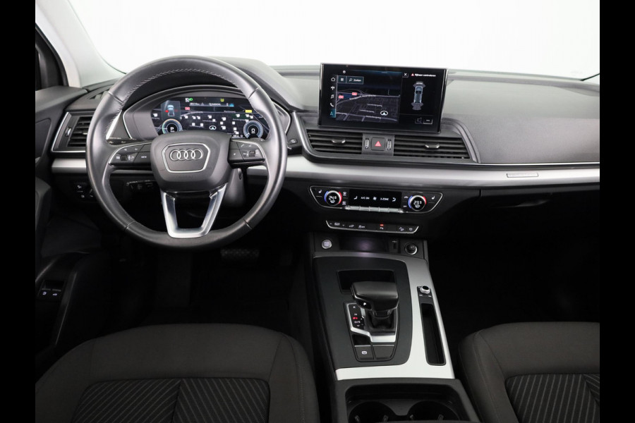 Audi Q5 50 TFSI e S edition Competition 299pk | Adaptieve cruise controle | Stoelverwarming | 21 inch Lichtmetalen velgen | Navigatie