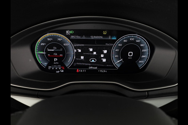 Audi Q5 50 TFSI e S edition Competition 299pk | Adaptieve cruise controle | Stoelverwarming | 21 inch Lichtmetalen velgen | Navigatie