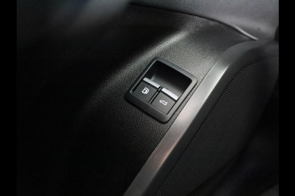 Audi Q5 Sportback 50 TFSI e S edition 299pk | Navigatie | Trekhaak | Parkeercamera | Stoelverwarming | Lichtmetalen velgen