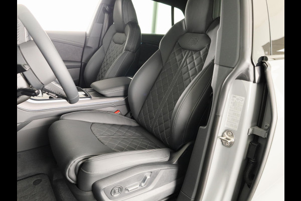 Audi Q8 60 TFSI e quattro Pro Line S Competition 490 PK | Panoramadak | Vier wiel besturen | Exclusive lak | Stoel ventilatie | Verlengde garantie |
