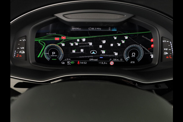 Audi Q8 60 TFSI e quattro Pro Line S Competition 490 PK | Panoramadak | Vier wiel besturen | Exclusive lak | Stoel ventilatie | Verlengde garantie |