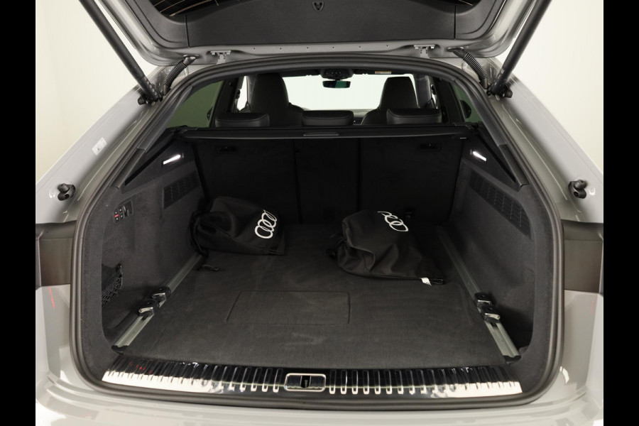 Audi Q8 60 TFSI e quattro Pro Line S Competition 490 PK | Panoramadak | Vier wiel besturen | Exclusive lak | Stoel ventilatie | Verlengde garantie |