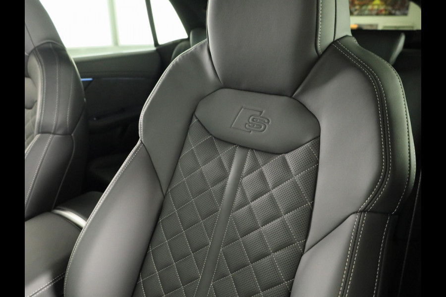 Audi Q8 60 TFSI e quattro Pro Line S Competition 490 PK | Panoramadak | Vier wiel besturen | Exclusive lak | Stoel ventilatie | Verlengde garantie |