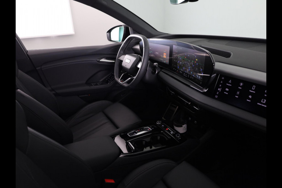 Audi Q6 e-tron S edition 83 kWh | 360 Camera | Panoramadak | Bijrijdersscherm | Privacy Glass | Alarm klasse 5 |