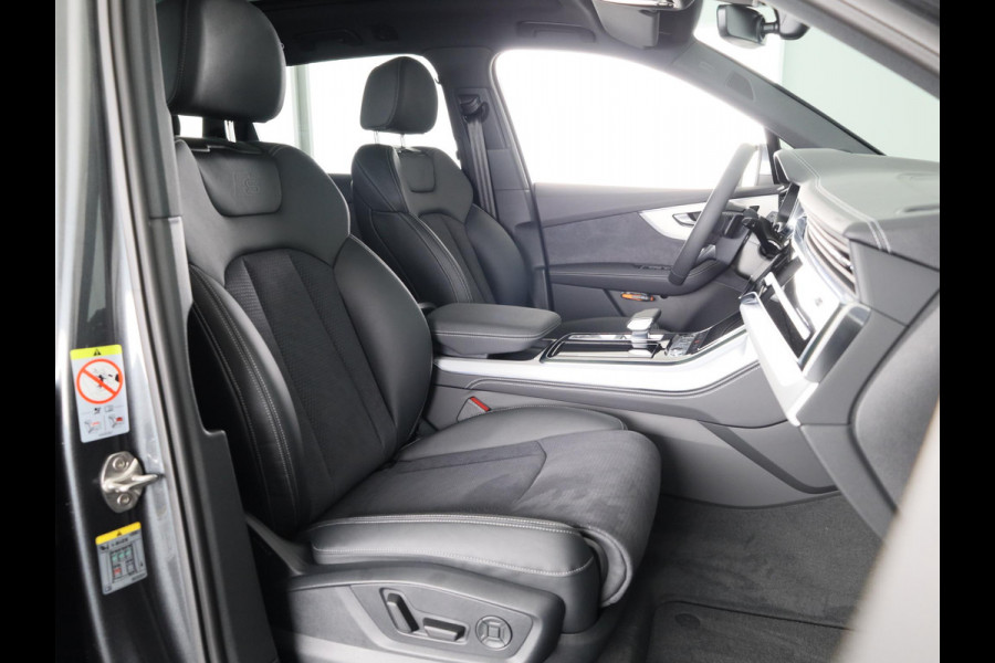 Audi Q7 55 TFSI e quattro Pro Line S 394pk | Panoramadak | Adaptive cruisecontrol |  B&O soundsysteem | Optiekpakket zwart Plus | Privacy Glass | Trekhaak