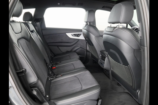 Audi Q7 55 TFSI e quattro Pro Line S 394pk | Panoramadak | Adaptive cruisecontrol |  B&O soundsysteem | Optiekpakket zwart Plus | Privacy Glass | Trekhaak