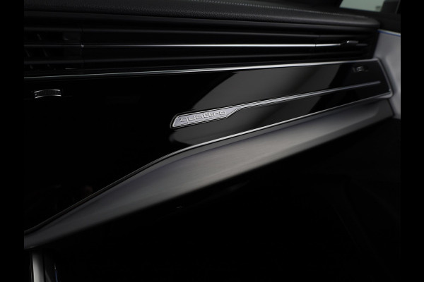 Audi Q7 55 TFSI e quattro Pro Line S 394pk | Panoramadak | Adaptive cruisecontrol |  B&O soundsysteem | Optiekpakket zwart Plus | Privacy Glass | Trekhaak