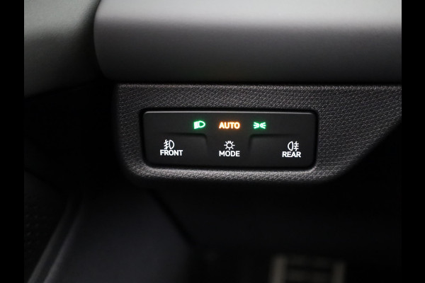 CUPRA Terramar 1.5 TSI e-Hybrid Business 204PK | Trekhaak | Matte Lak | Sennheiser | Elektrisch Verstelbare Voorstoelen | 360 Camera |