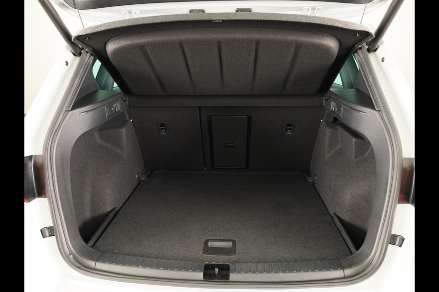 Seat Ateca 1.5 TSI Xcellence Business Intense 150pk | Lederen bekleding | 360° Camera | Apple Carplay | Verwarmbare voorruit | Virtual Cockpit | Keyless Entry