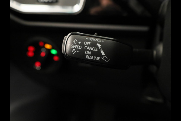 Seat Ateca 1.5 TSI Xcellence Business Intense 150pk | Lederen bekleding | 360° Camera | Apple Carplay | Verwarmbare voorruit | Virtual Cockpit | Keyless Entry