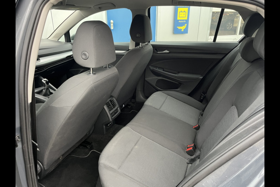 Volkswagen Golf 1.0 TSI Golf, CRUISE! CLIMATE! PDC!