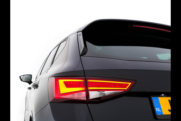 Seat Ateca 1.5 TSI FR Business Intense (INCL-BTW) *FULL-LED | SPORTSEATS | NAVI-FULLMAP | LEATHER-MICROFIBRE | CAMERA | KEYLESS | DAB+ | CARPLAY | ECC | PDC | CRUISE | TOWBAR | 18''ALU*