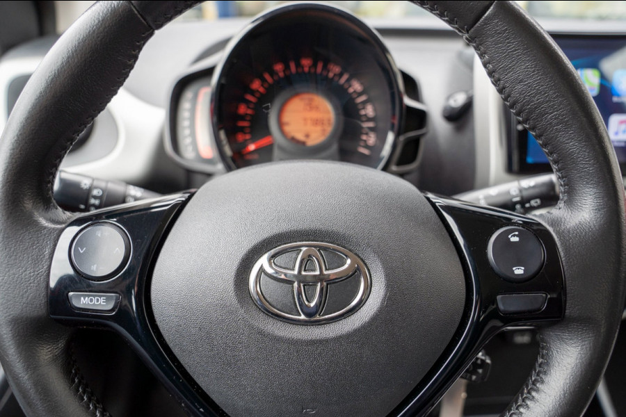 Toyota Aygo 1.0 VVT-i x-Nav | Prijs rijklaar incl. 12 mnd garantie | Bluetooth Usb Camera Airco