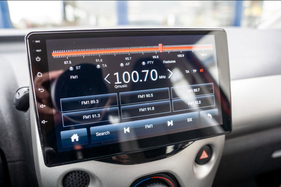 Toyota Aygo 1.0 VVT-i x-Nav | Prijs rijklaar incl. 12 mnd garantie | Bluetooth Usb Camera Airco