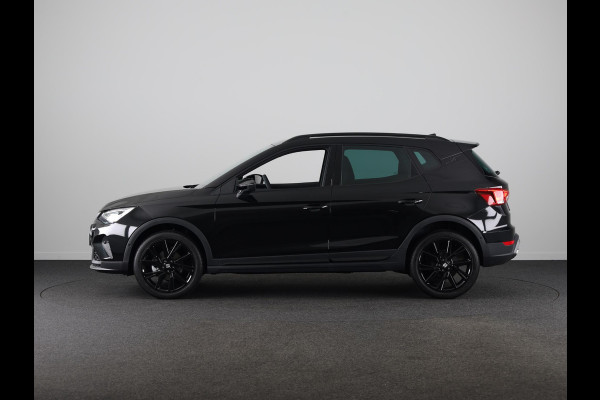 Seat Arona FR Business Connect 1.0 TSI 95 pk 5 versn. Hand | Black pack | Adaptive Cruise | Parkeercamera | |18 inch | Stoelverwarming | Carplay
