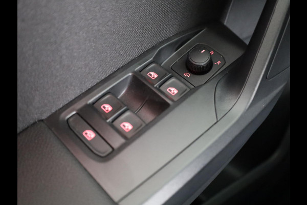 Seat Arona FR Business Connect 1.0 TSI 95 pk 5 versn. Hand | Black pack | Adaptive Cruise | Parkeercamera | |18 inch | Stoelverwarming | Carplay