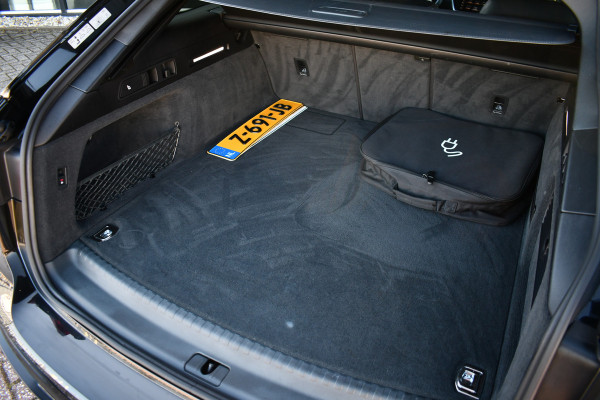 Audi A6 Avant 55 TFSI e quattro Competition Pano HUD ACC 360 Trekh Adp-demping