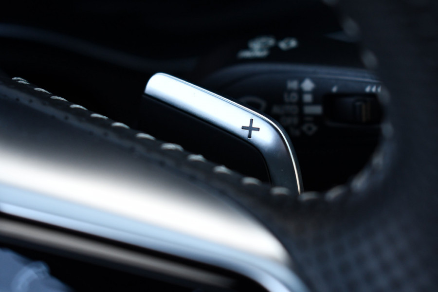 Audi A6 Avant 55 TFSI e quattro Competition Pano HUD ACC 360 Trekh Adp-demping