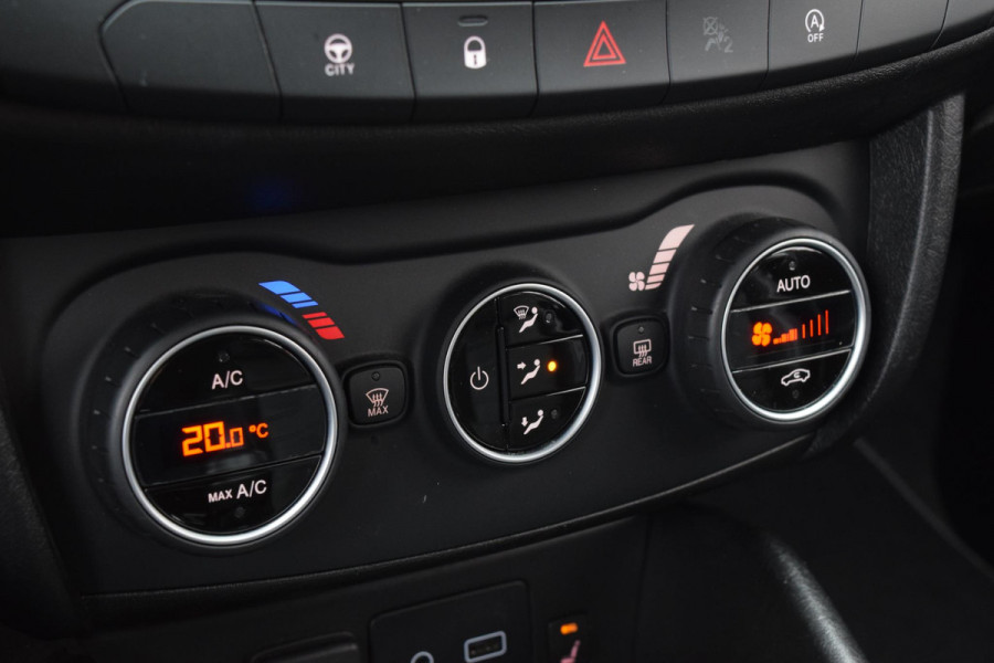 Fiat Tipo Stationwagon 1.4 T-Jet 16v Bus. Lusso|Leer|Nav|Trekhaak
