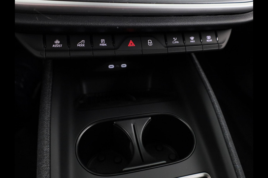 Škoda Elroq 60 Business Edition - Tour 204pk | Trekhaak | 20 inch | Stoelverwarming | Adaptive Cruise Control | Blind Spot