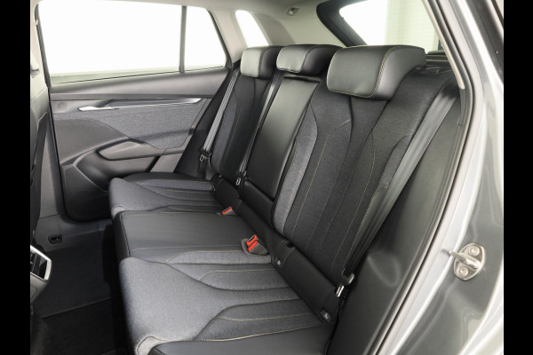 Škoda Elroq 60 Business Edition - Tour 204pk | 20 inch | Stoelverwarming | Adaptive Cruise Control | Blind Spot
