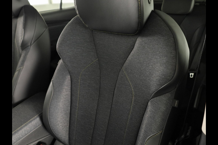 Škoda Elroq 60 Business Edition - Tour 204pk | 20 inch | Stoelverwarming | Adaptive Cruise Control | Blind Spot