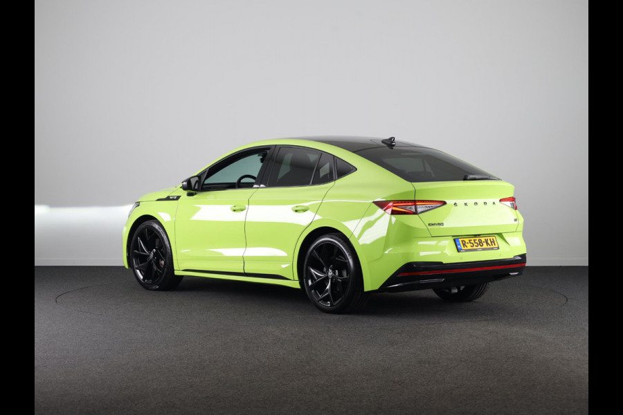 Škoda ENYAQ Coupé iV 80 RS 299pk | SoH 93% | Panoramadak | Elektrisch verstelbare stoelen met geheugen | Verwarmbare voorstoelen en achterbank |