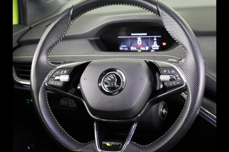 Škoda ENYAQ Coupé iV 80 RS 299pk | SoH 93% | Panoramadak | Elektrisch verstelbare stoelen met geheugen | Verwarmbare voorstoelen en achterbank |