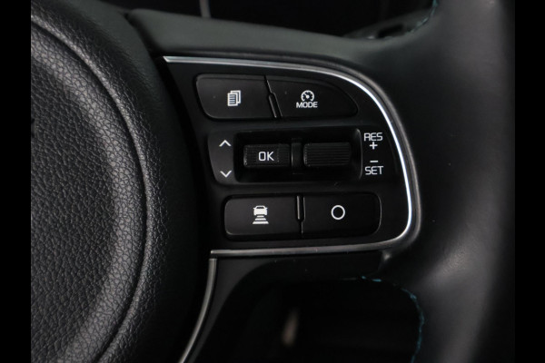 Kia e-Niro DynamicPlusLine 64 kWh SOH 100% | 450 km actieradius | 1e eigenaar | Navigatie | Camera |