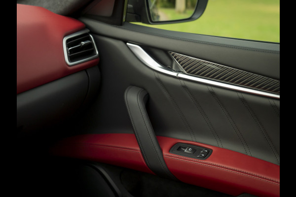 Maserati Ghibli Trofeo 3.8 V8 580pk | Atelier int. | 1e eigenaar | Stoelventilatie