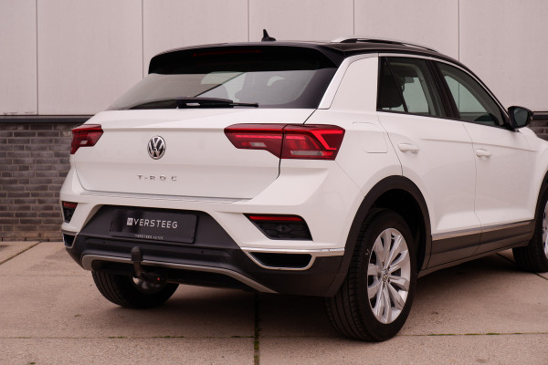 Volkswagen T-Roc 1.5 TSI Sport | Pano | Trekhaak | LED | Carplay | Camera | Virtual Cockpit | PDC