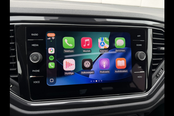 Volkswagen T-Roc 1.5 TSI Sport | Pano | Trekhaak | LED | Carplay | Camera | Virtual Cockpit | PDC