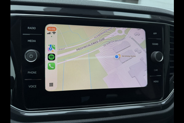 Volkswagen T-Roc 1.5 TSI Sport | Pano | Trekhaak | LED | Carplay | Camera | Virtual Cockpit | PDC