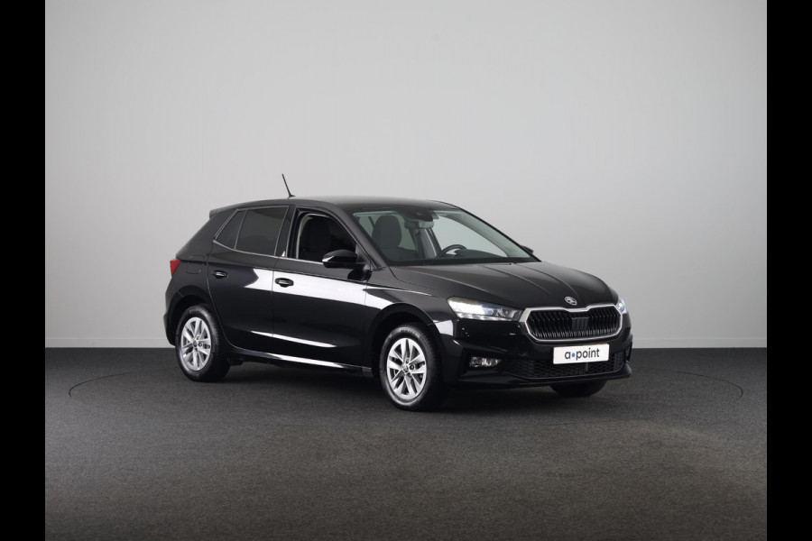 Škoda Fabia 1.0 TSI Business Edition 95pk | Verlengde garantie | Climatronic | Navigatie via App | Verwarmbare voorstoelen | Parkeersensoren voor en achter