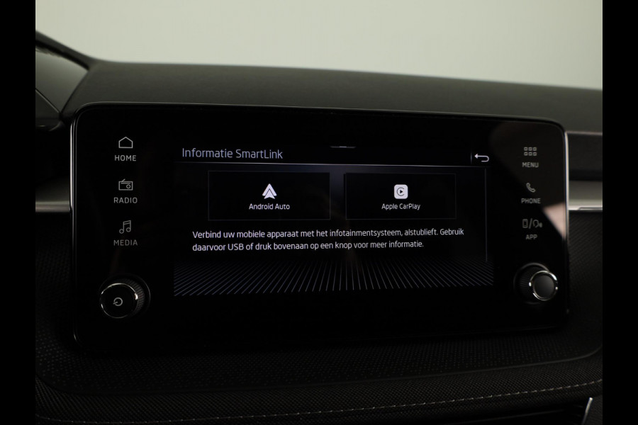 Škoda Fabia 1.0 TSI Business Edition 95pk | Verlengde garantie | Climatronic | Navigatie via App | Verwarmbare voorstoelen | Parkeersensoren voor en achter