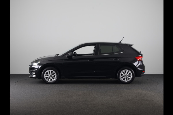 Škoda Fabia 1.0 TSI Business Edition 95pk | Verlengde garantie | Climatronic | Navigatie via App | Verwarmbare voorstoelen | Parkeersensoren voor en achter