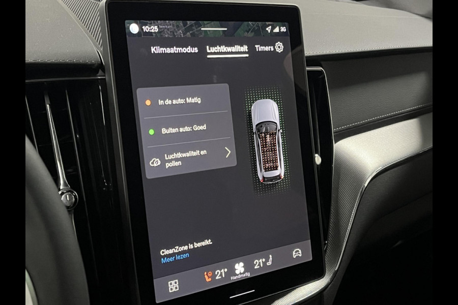 Volvo XC60 2.0 T8 Plug-in hybrid AWD Ultra Dark Trekhaak | Bowers & Wilkins | Massage | Adapt. cruise | Stoelventilatie | Open dak | 360 camera | Head-up | Stuur-/stoelverwarming