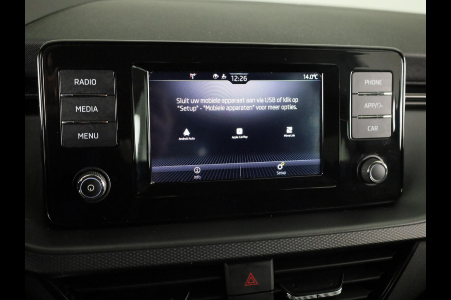 Škoda Kamiq 1.0 TSI Ambition 110 pk Automaat (DSG) | Verlengde garantie || Navigatie via App | Cruise control | LED koplampen | Apple Carplay/Android Auto |