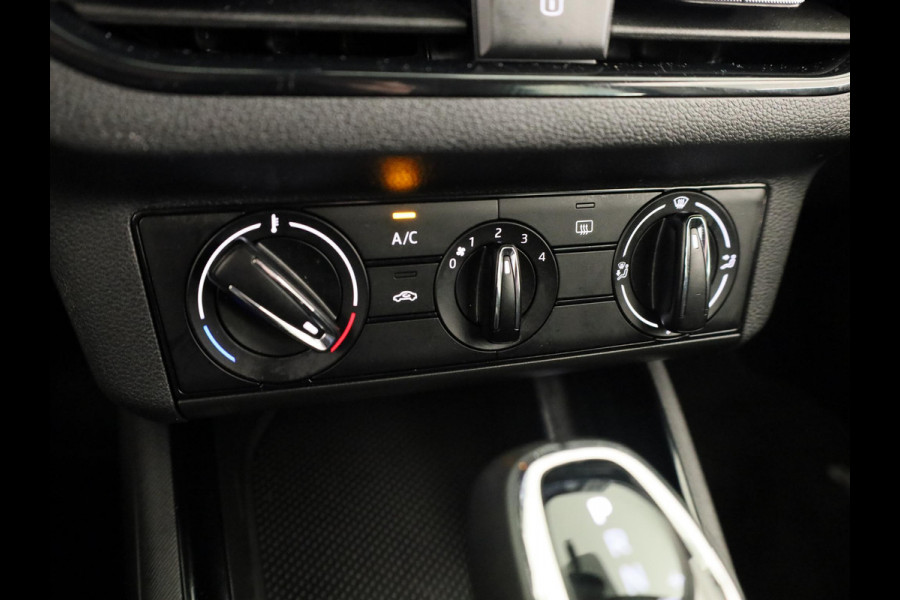 Škoda Kamiq 1.0 TSI Ambition 110 pk Automaat (DSG) | Verlengde garantie || Navigatie via App | Cruise control | LED koplampen | Apple Carplay/Android Auto |