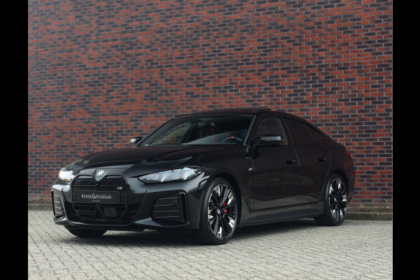 BMW i4 M50 84 kWh | Pano - Trekhaak - Harman Kardon
