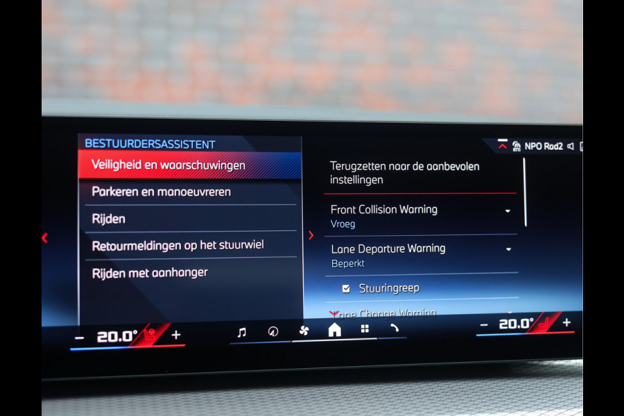 BMW i4 M50 84 kWh | Pano - Trekhaak - Harman Kardon