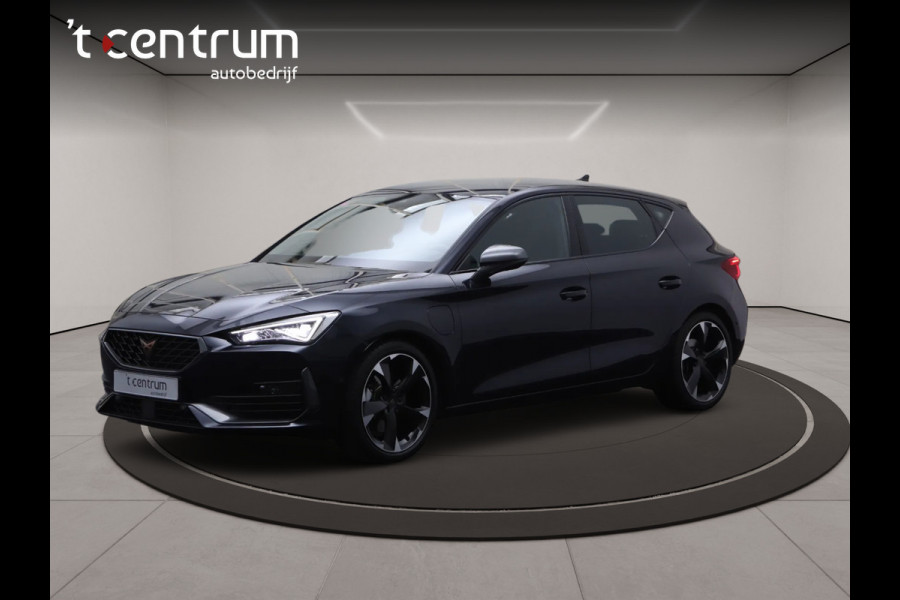 CUPRA Leon 1.4 e-Hybrid 245 PK VZ Adrenaline PHEV, Groot-Navigatie, Stoleverwarming, Camera, Adap. Cruise Control