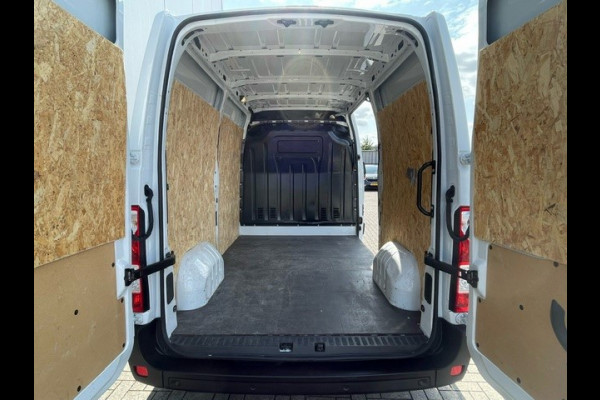 Nissan Interstar 2.3 dCi L2H2 Acenta